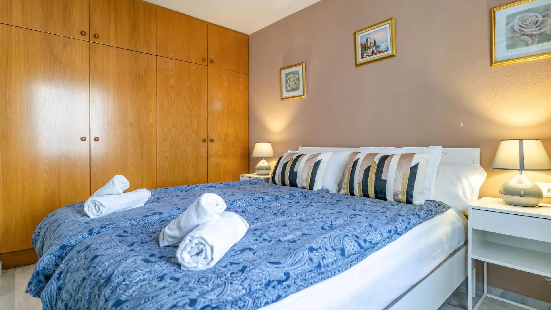 Lovely Apartment In Benalmadena With Kitchen 0*,